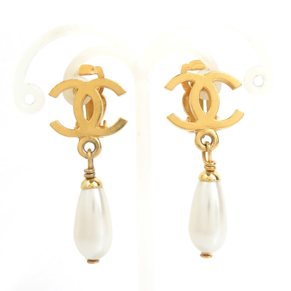 CHANEL White Pearl Logo Earrings